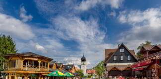 Karpacz – deptak w centrum miasta
